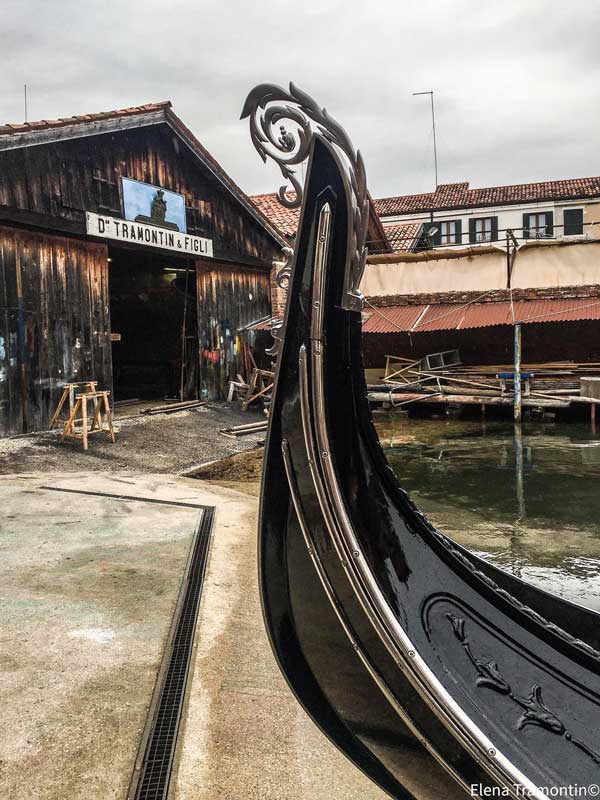 Venezia - Squero Tramontin - Il mondo in una Gondola